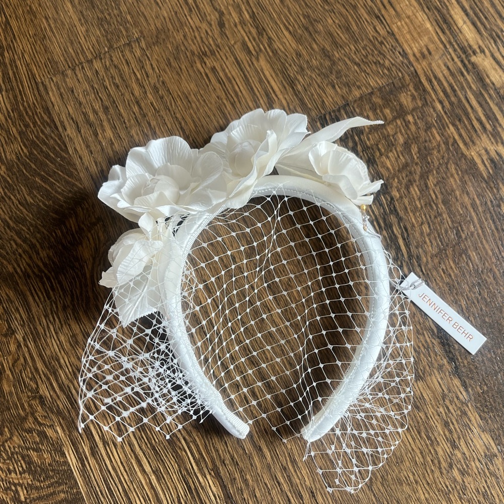 Jennifer Behr White Floral Headband with Veil